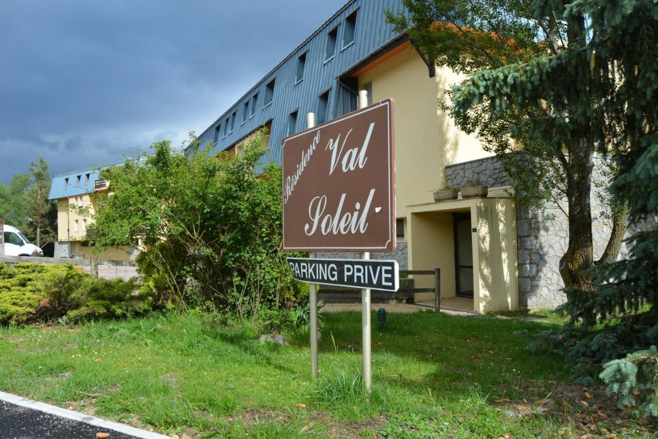 Studio Marmotte: Renovated Val Soleil Residence with Balcony and Free Parking Font-Romeu-Odeillo-Via Exterior photo