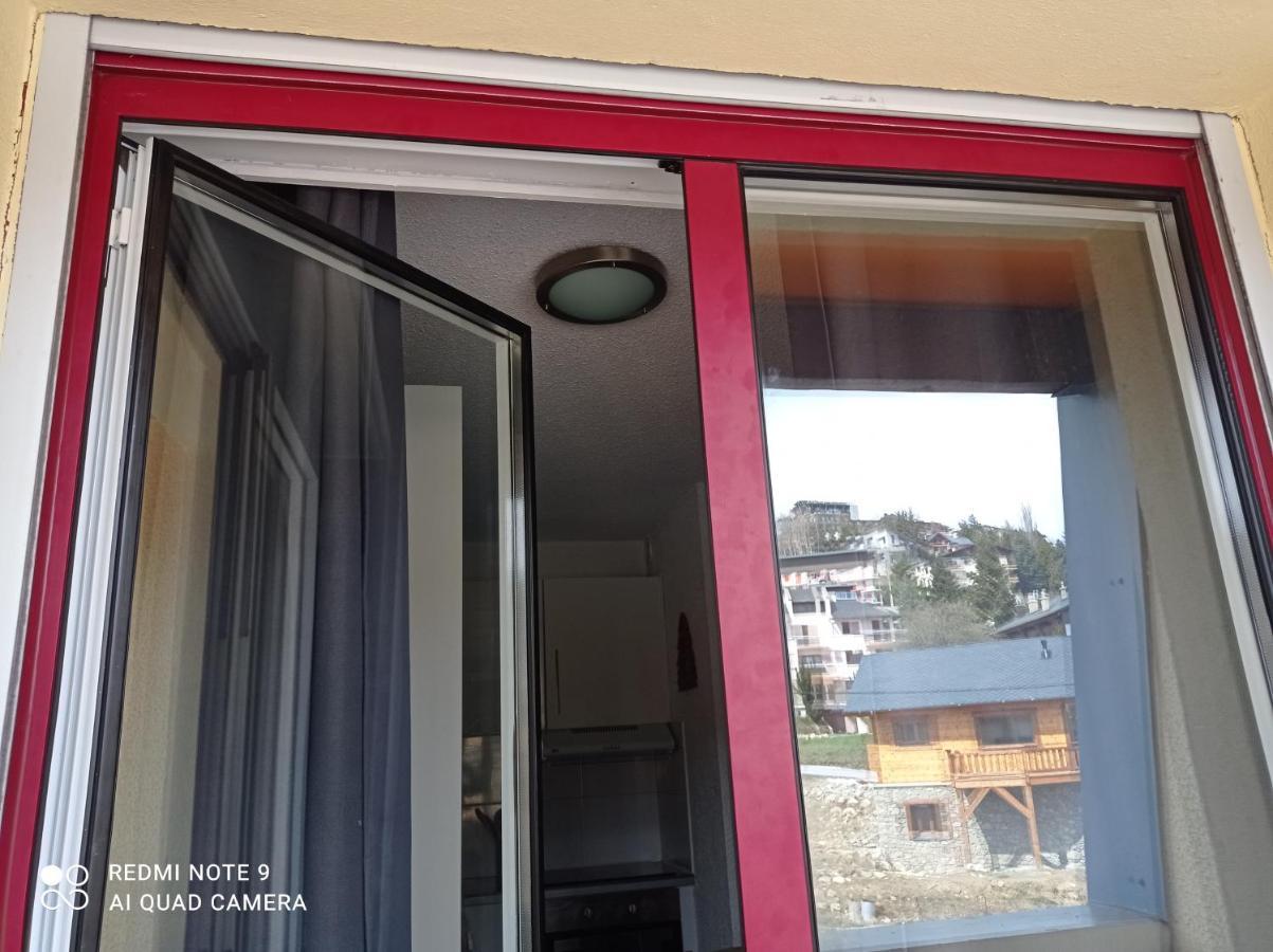 Studio Marmotte: Renovated Val Soleil Residence with Balcony and Free Parking Font-Romeu-Odeillo-Via Exterior photo