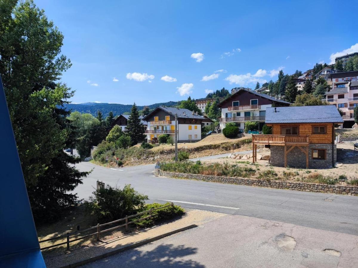 Studio Marmotte: Renovated Val Soleil Residence with Balcony and Free Parking Font-Romeu-Odeillo-Via Exterior photo